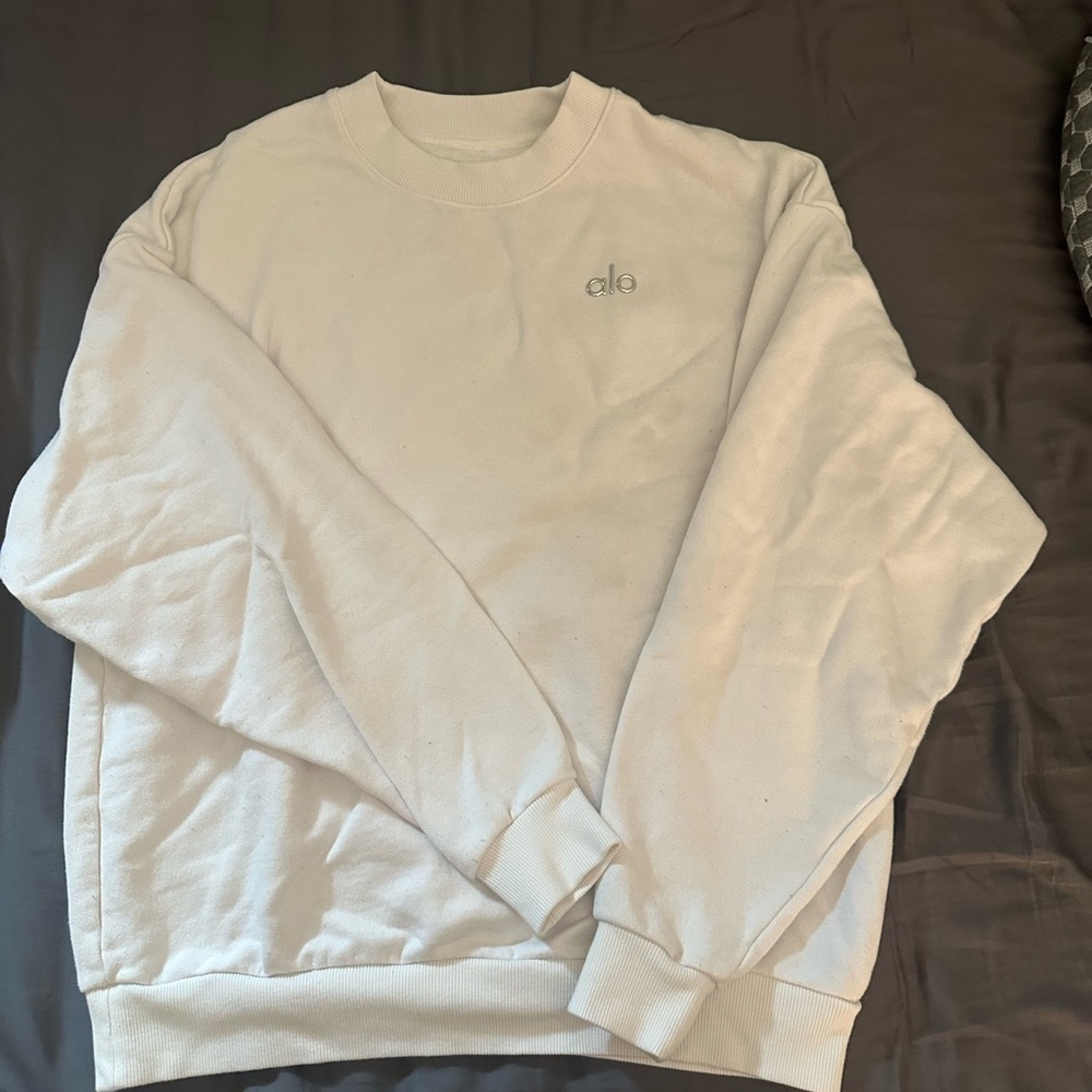 ALO Accolade Crew Neck Pullover